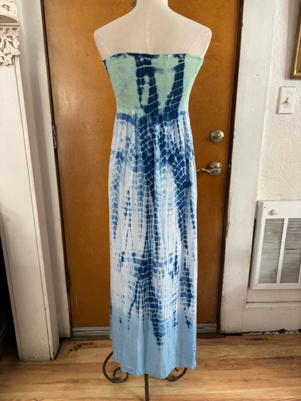 Smocked sundress. Tie dye maxi dress - Picture 2 of 6